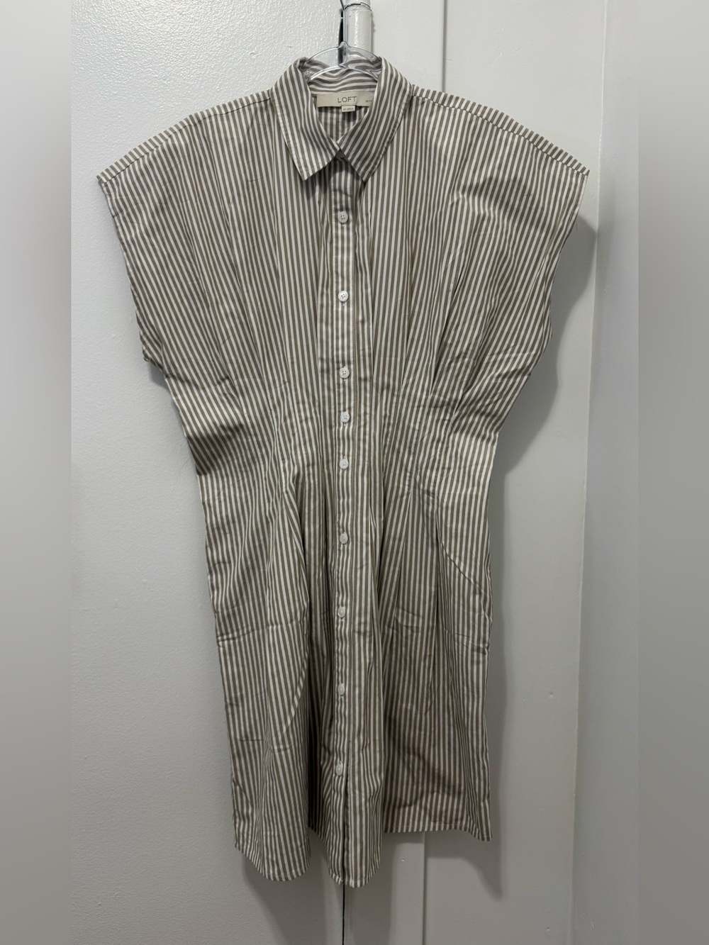 LOFT PLEATED MINI POCKET DRESS
